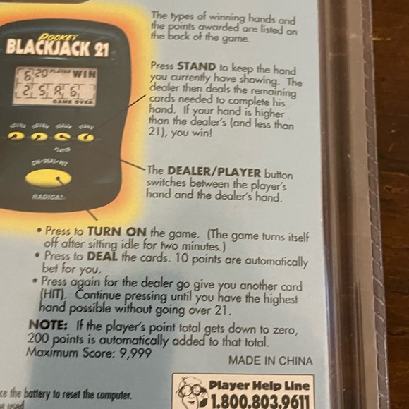 Radica Blackjack 21 Casino Pocket Electronic Handheld Game in Original Packaging - Picture 11 of 11